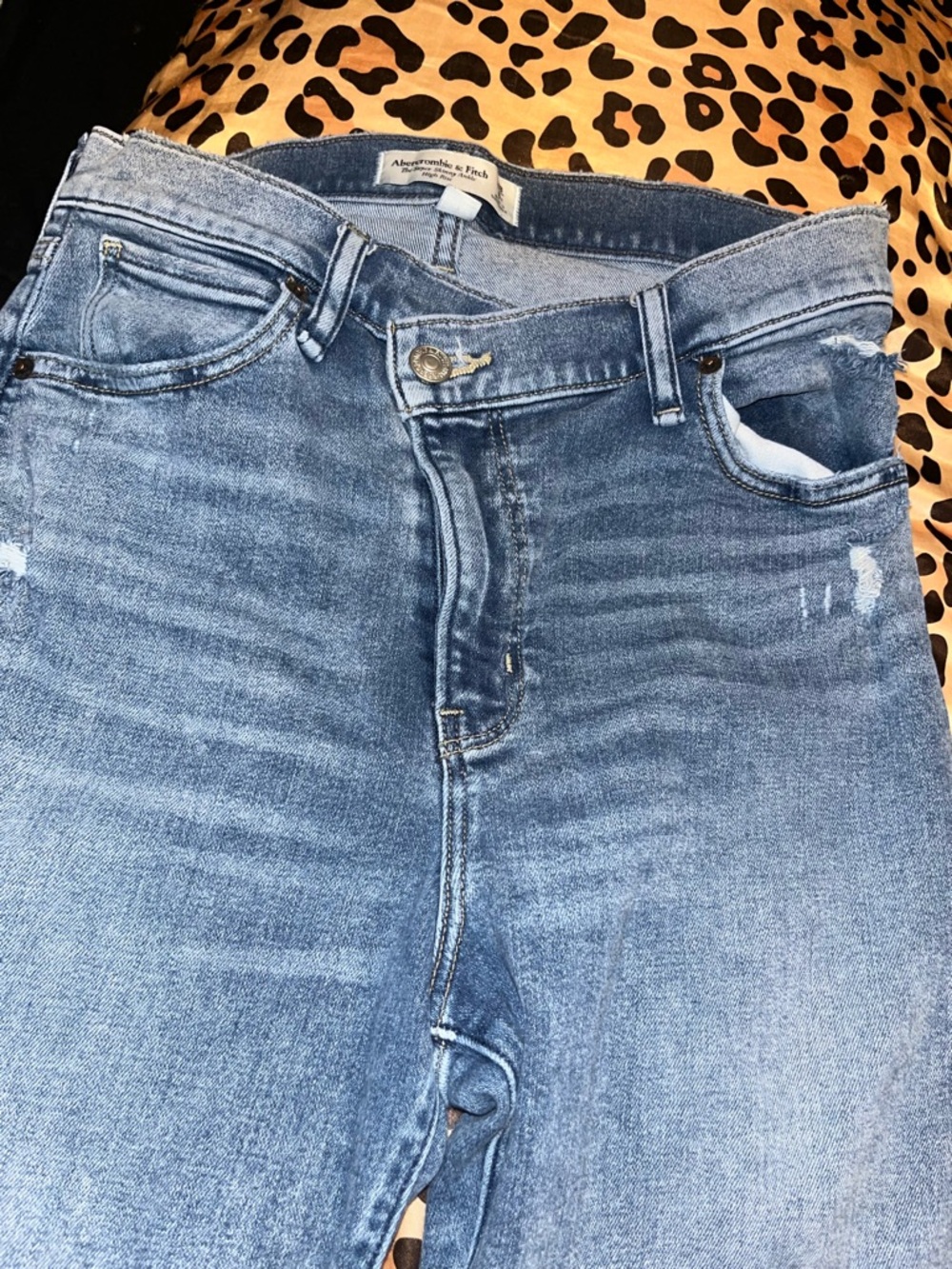 Abercrombie & Fitch Women's Light Blue Skinny Jeans